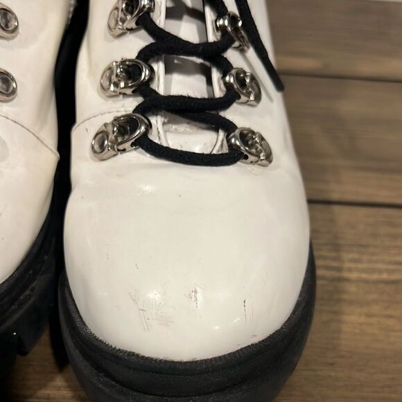 Jeffery Campbell white Czech combat boots size 8.5 - Picture 3 of 14